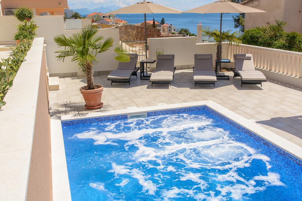 Apartments Villa Atlantis Trogir Exterior foto